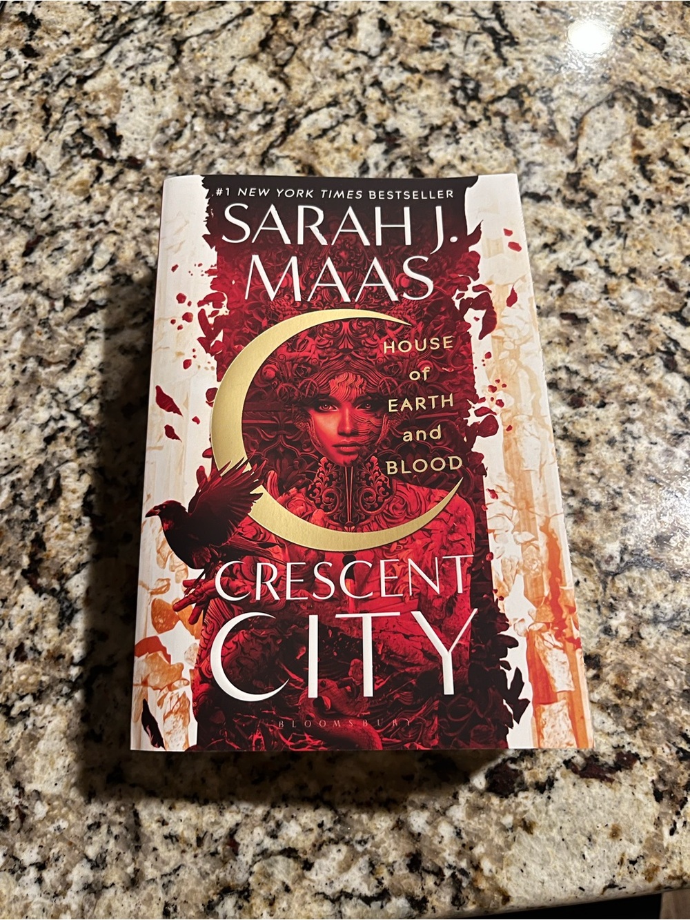 Crescent City: House of Earth and Blood - Book